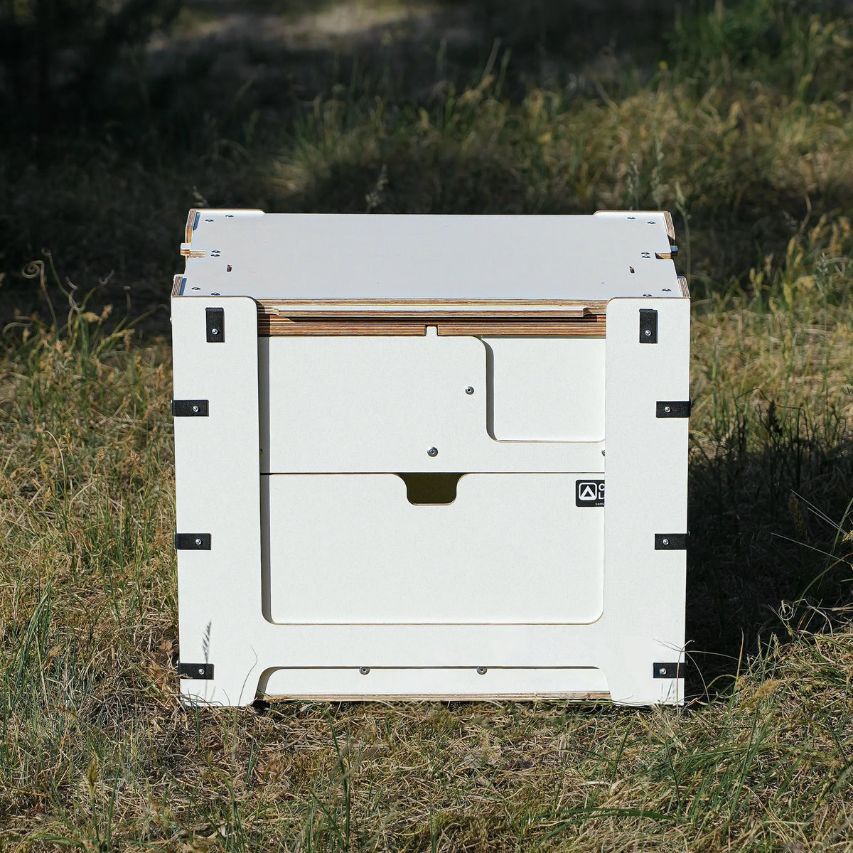 Camping Box Mini – compact camping kitchen in transport mode