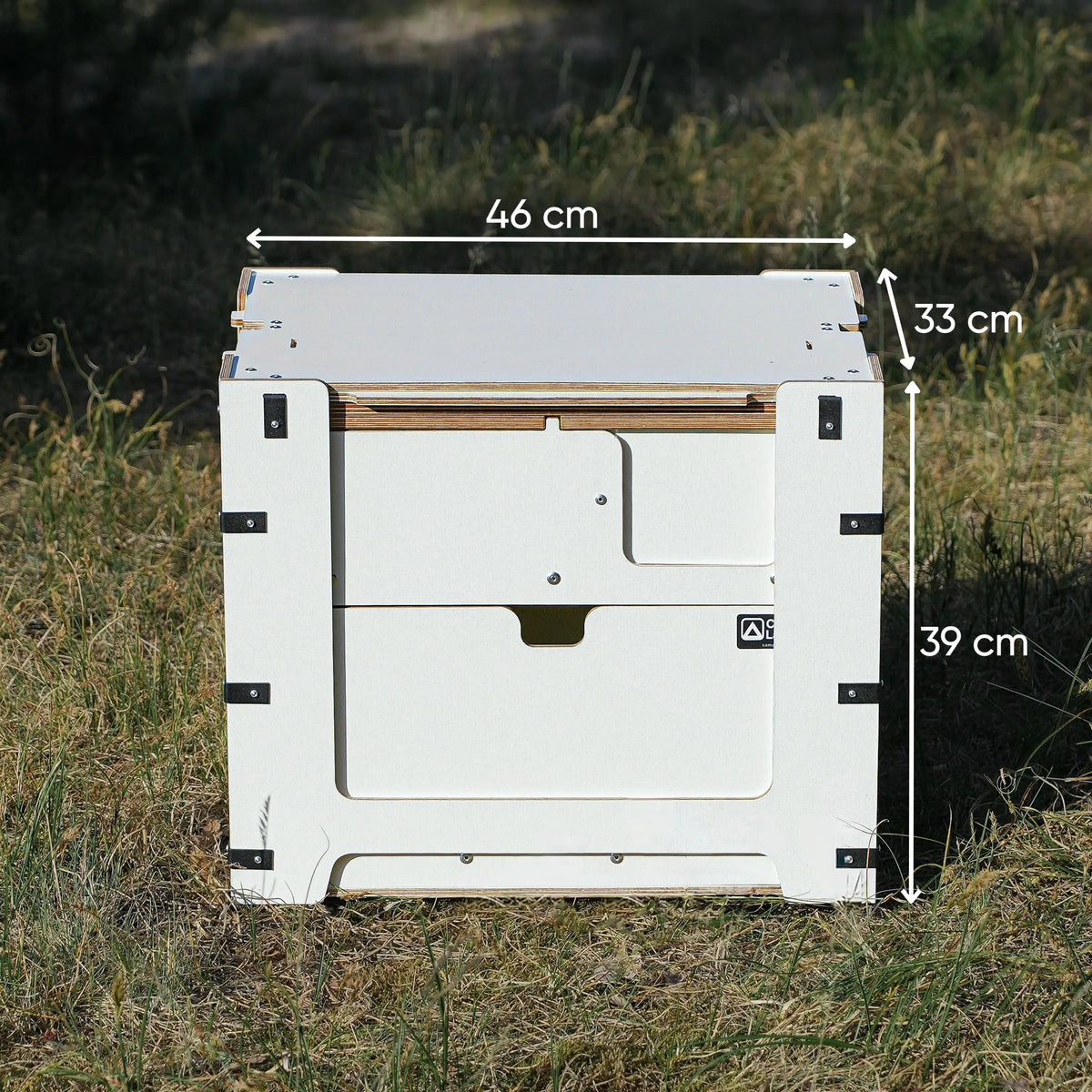 Camping Box Mini – configuración básica, plegada, medidas 46 × 33 × 39 cm